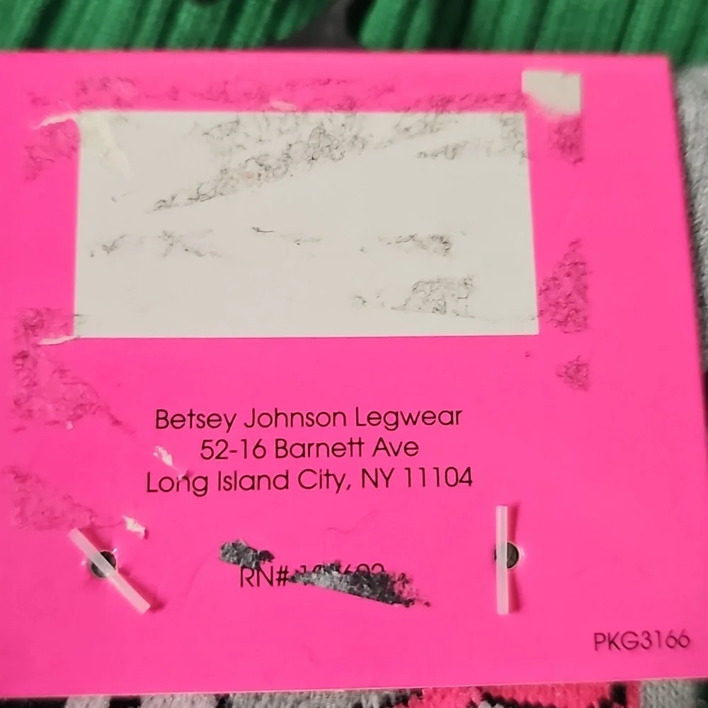 Betsey Johnson Pack of 3 Pairs Red, Gray and Black Heart/Lips Crew Socks NWT